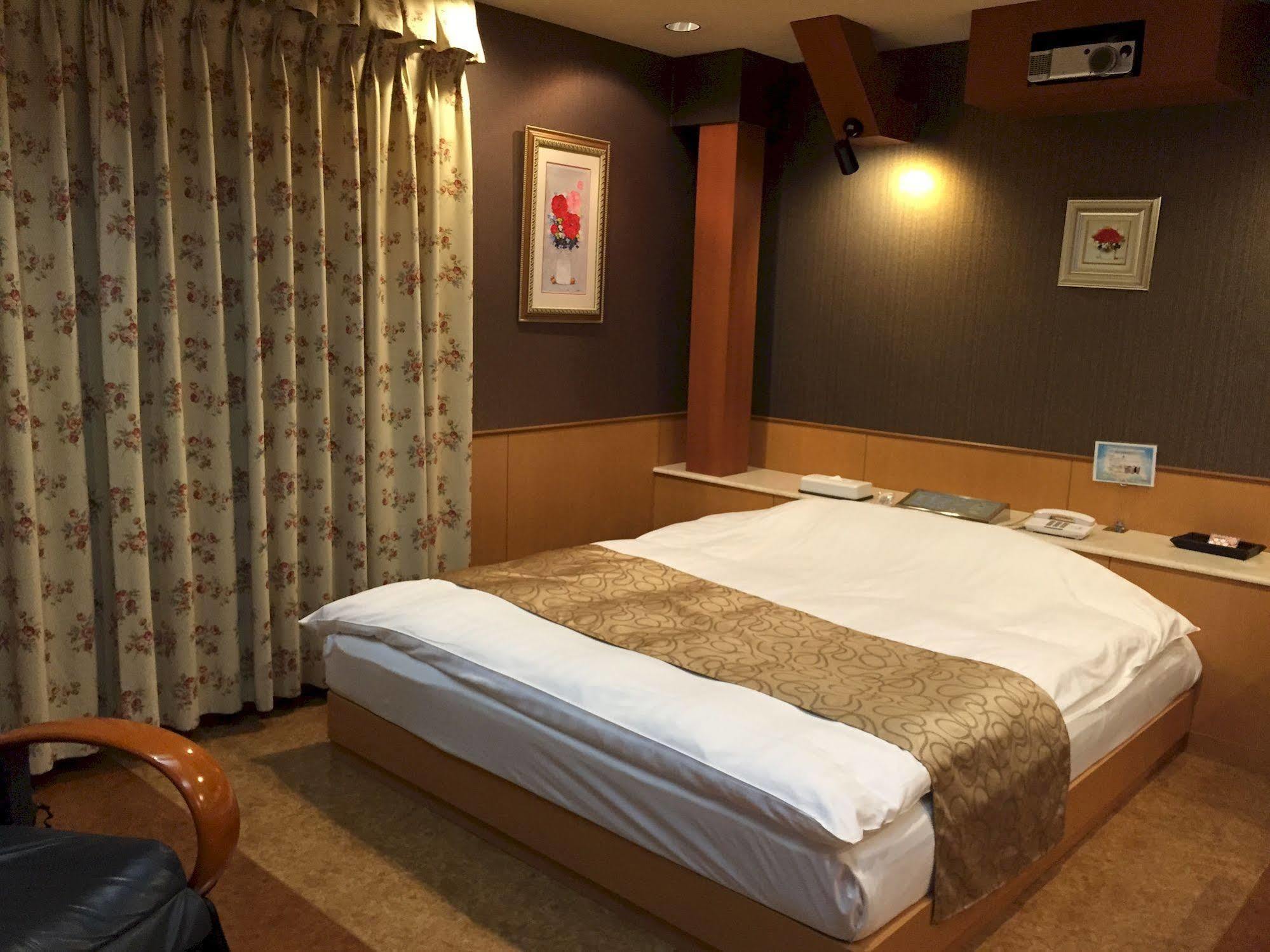 Hotel Porto Di Mare Kobe (Adults Only) מראה חיצוני תמונה